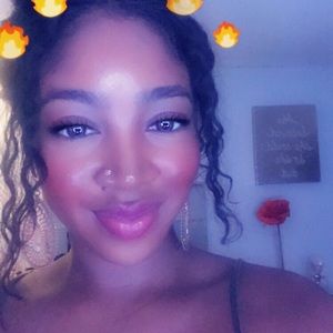 Meet your Posher, Shenae